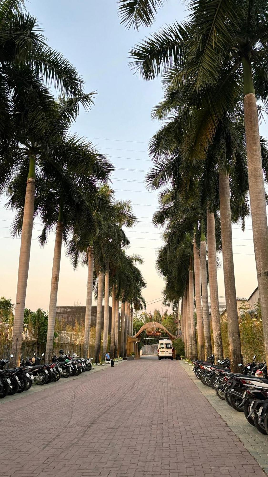 Hidden Mansions Saigon Resort Ho-Chi-Minh-Stadt Exterior foto