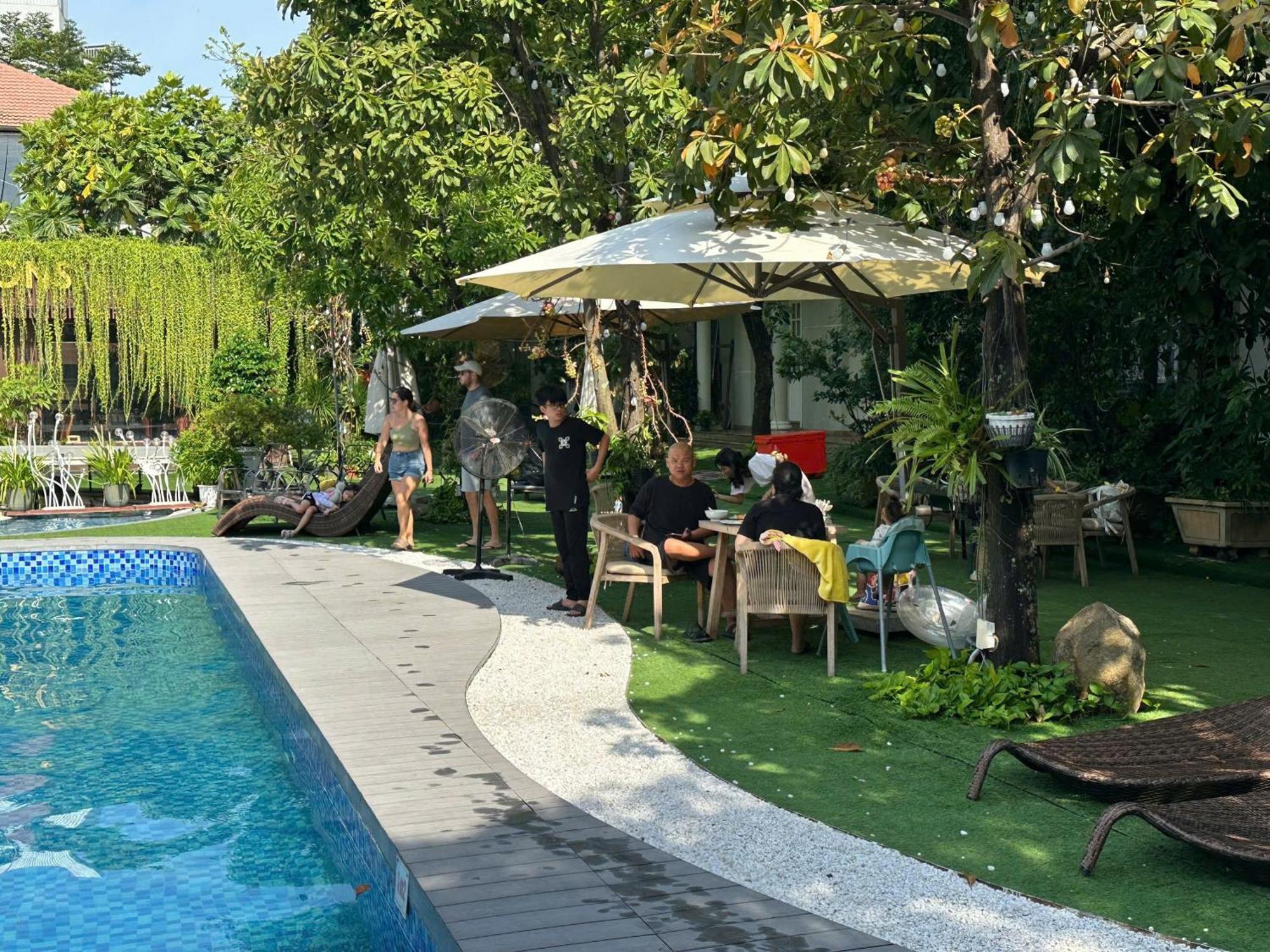 Hidden Mansions Saigon Resort Ho-Chi-Minh-Stadt Exterior foto